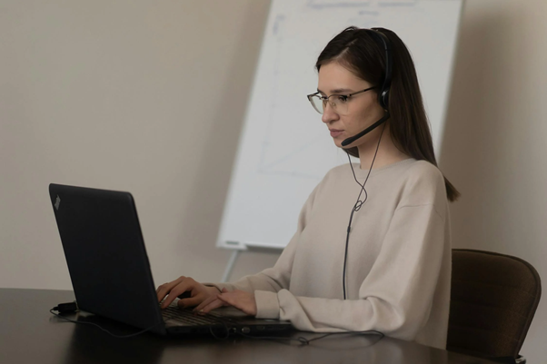 Door-to-Door vs Call Center